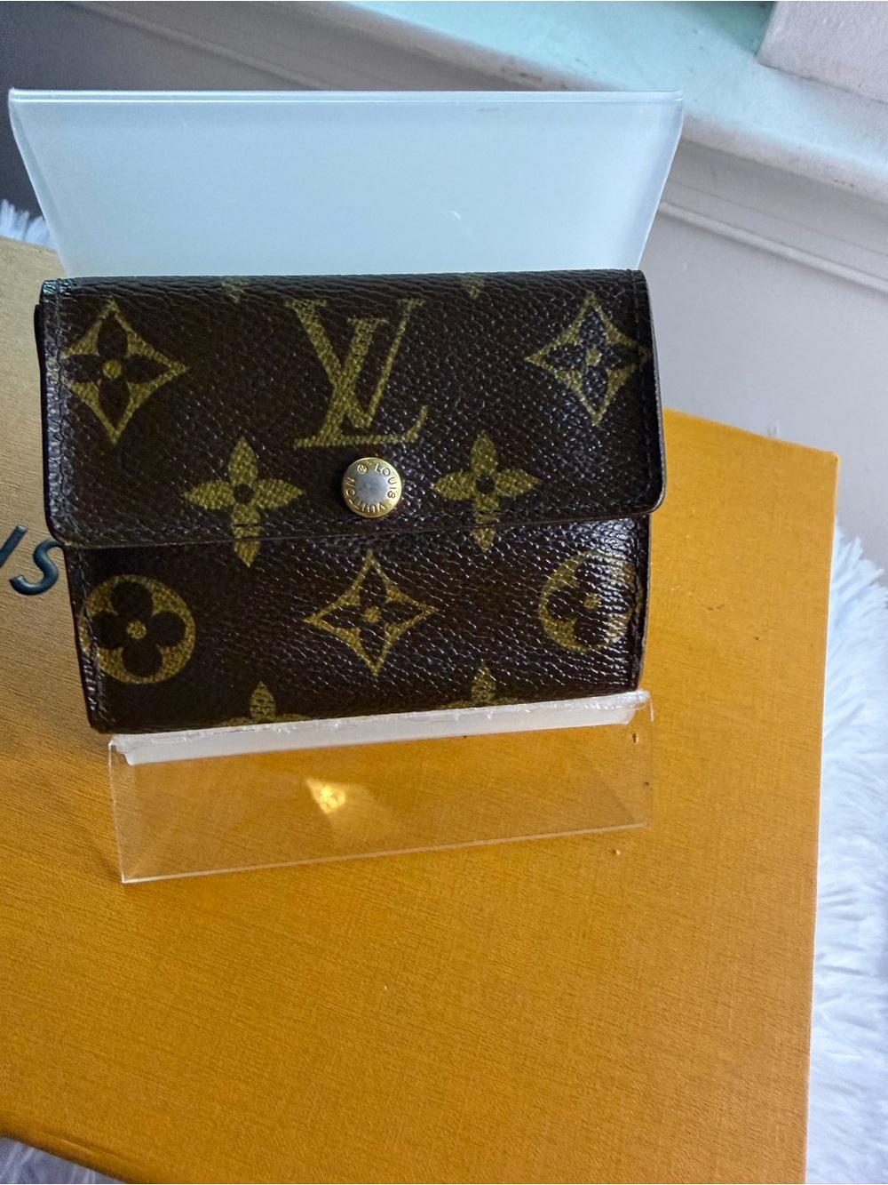 Louis Vuitton Monogram Canvas Key & Card Holder in Brown